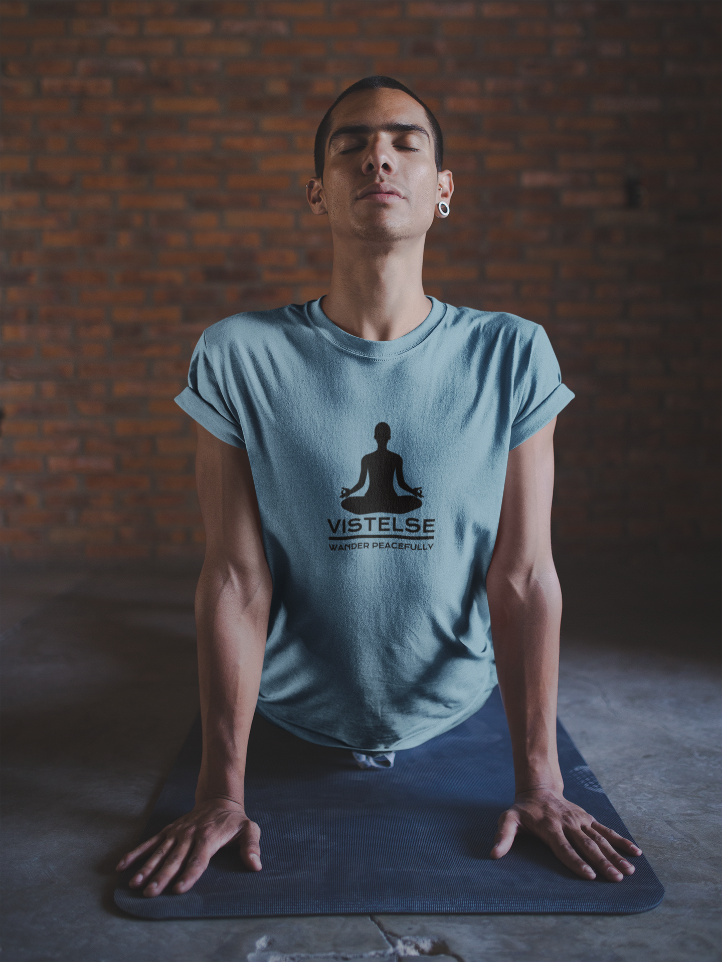 VISTELSE Wander Peacefully Black Unisex T-Shirt
