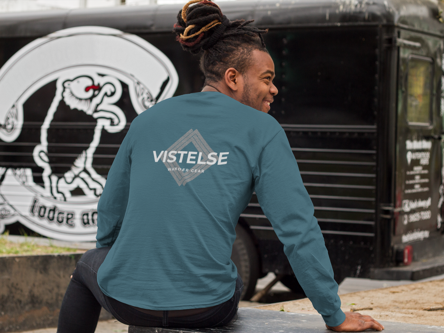 VISTELSE Wander Gear Grey and White Unisex Long Sleeve Tee