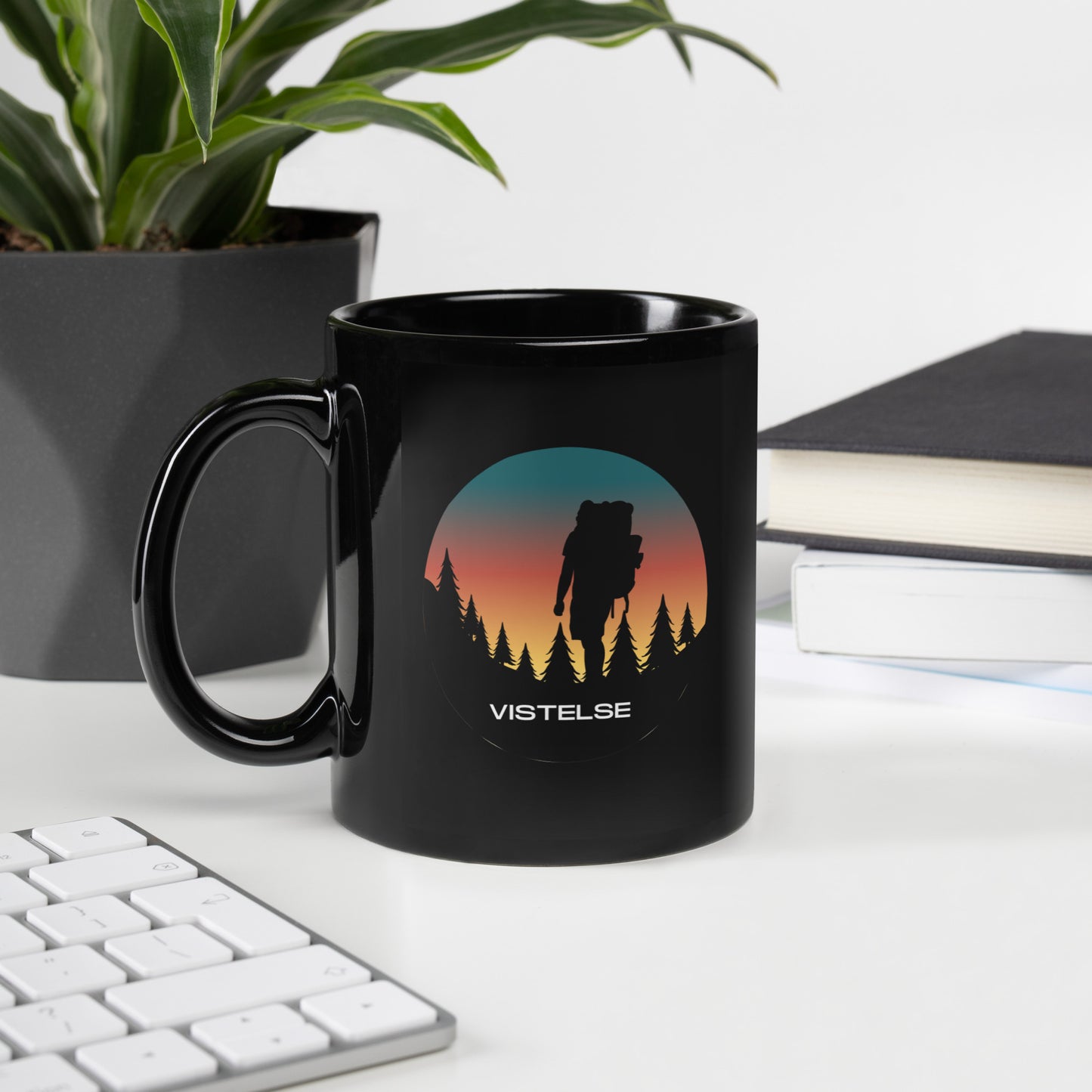 VISTELSE Sunset Hiker Black Glossy Mug