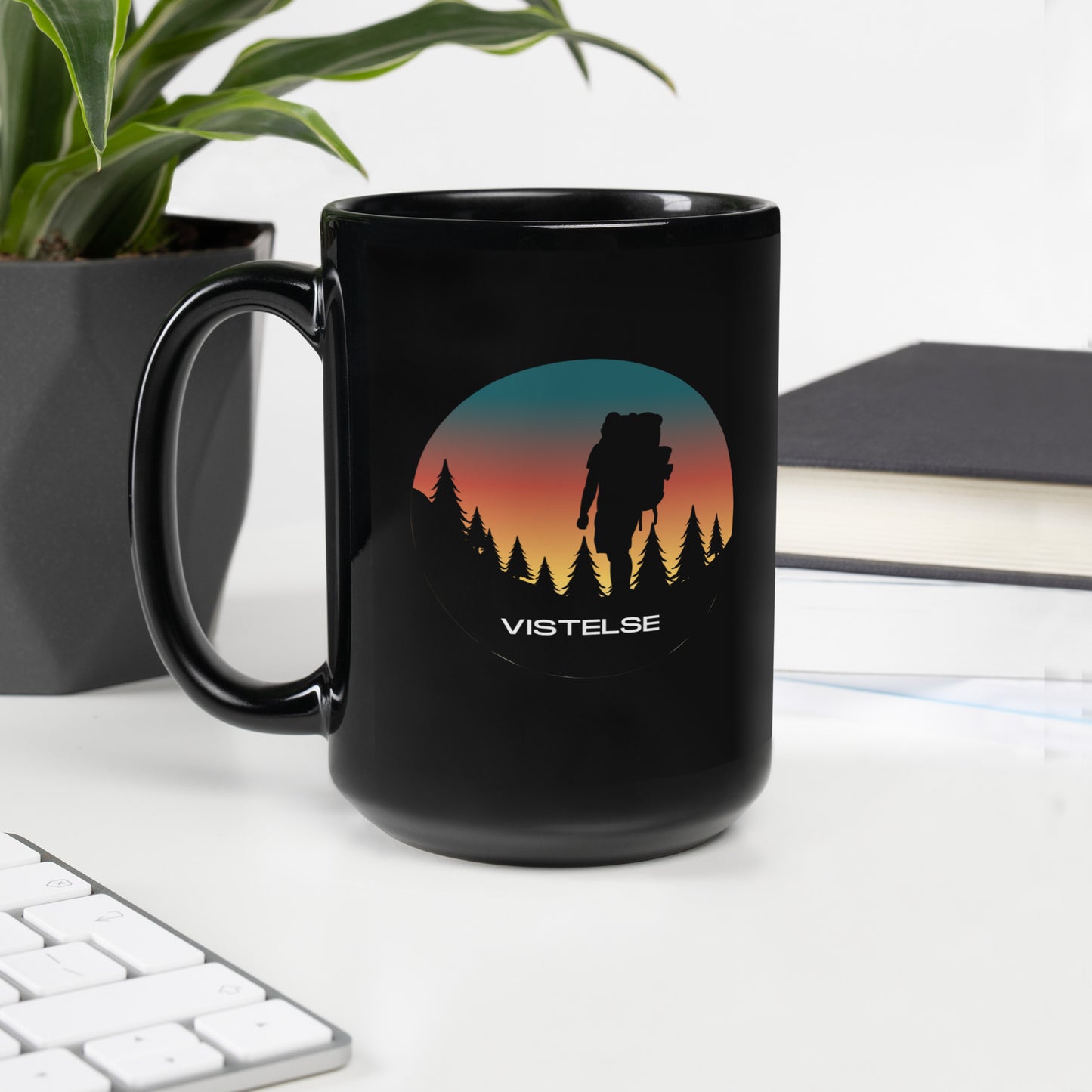 VISTELSE Sunset Hiker Black Glossy Mug