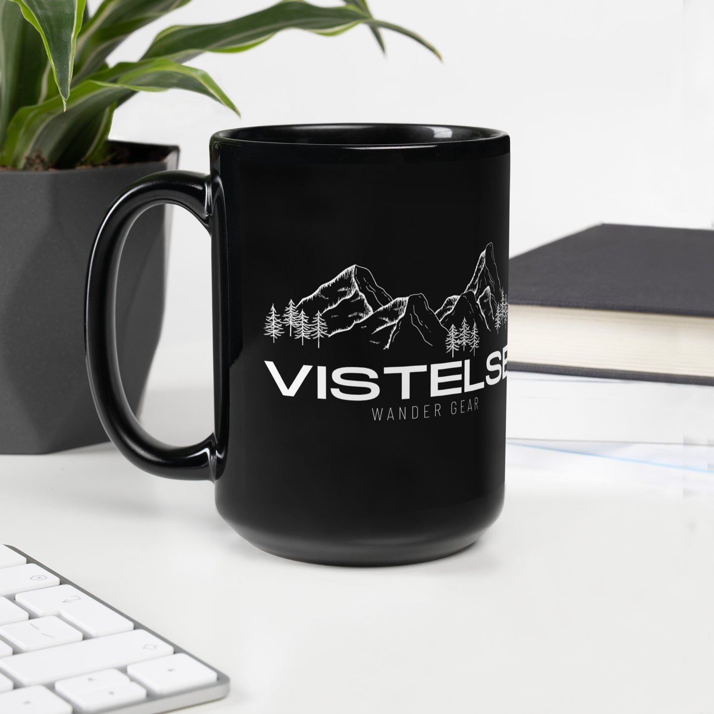 VISTELSE Wander Gear Mountains and Trees Black Glossy Mug