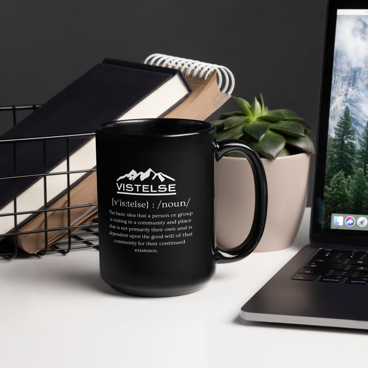 VISTELSE Mountains Definition Black Glossy Mug