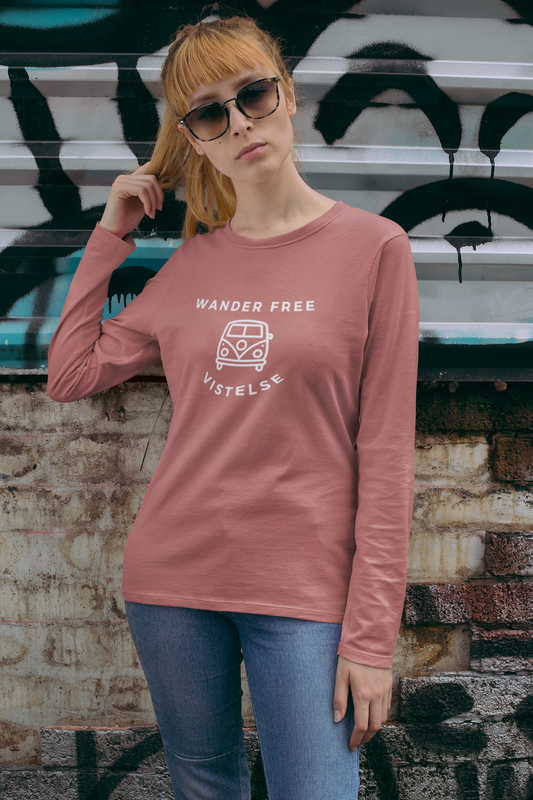 VISTELSE Wander Free Camper Unisex Long Sleeve Tee