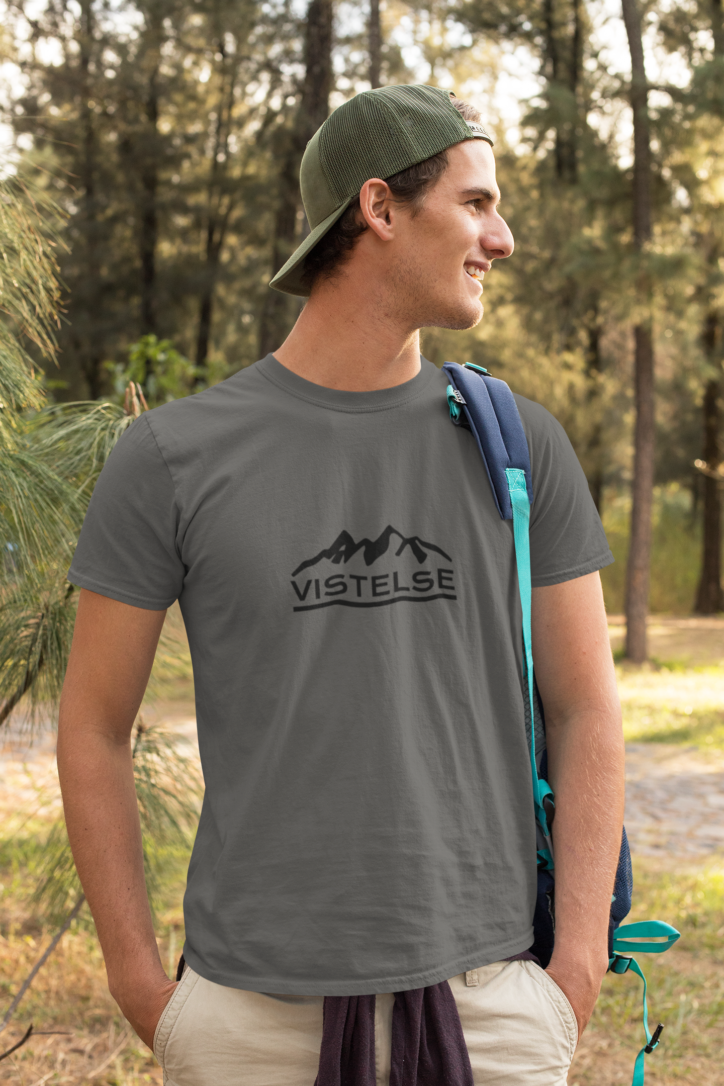 VISTELSE Mountains Black Unisex T-Shirt